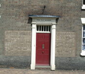 McGonigalsPub-W
